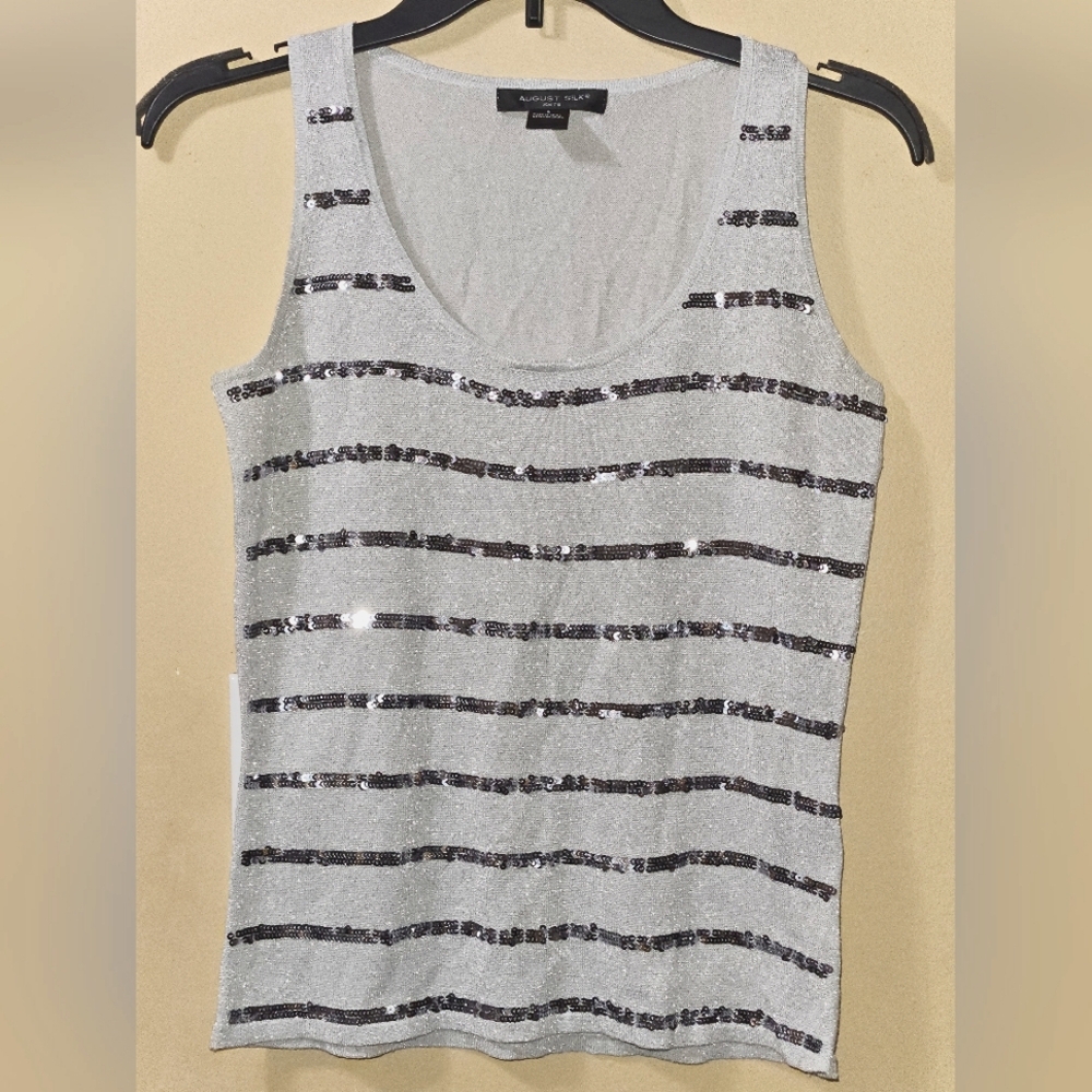 Grey top - Picture 2 of 4
